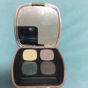 Bare Minerals Eyeshadow pallete